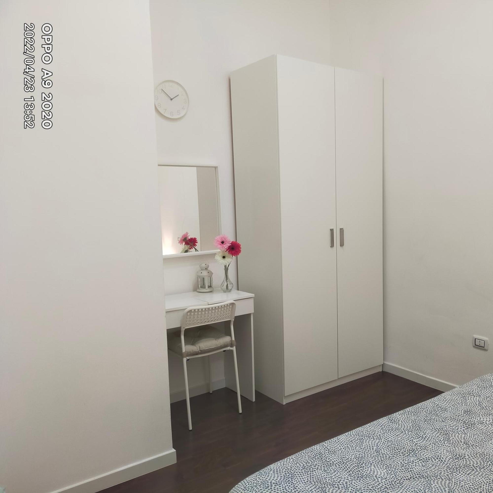 Piazza Carita' Centro Storico Apartment Napoli Phòng bức ảnh